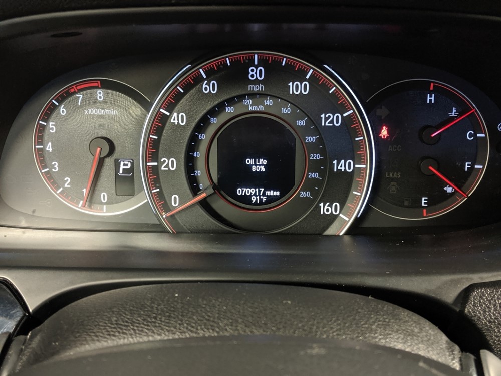 2016 Honda Accord - Odometer Close Up