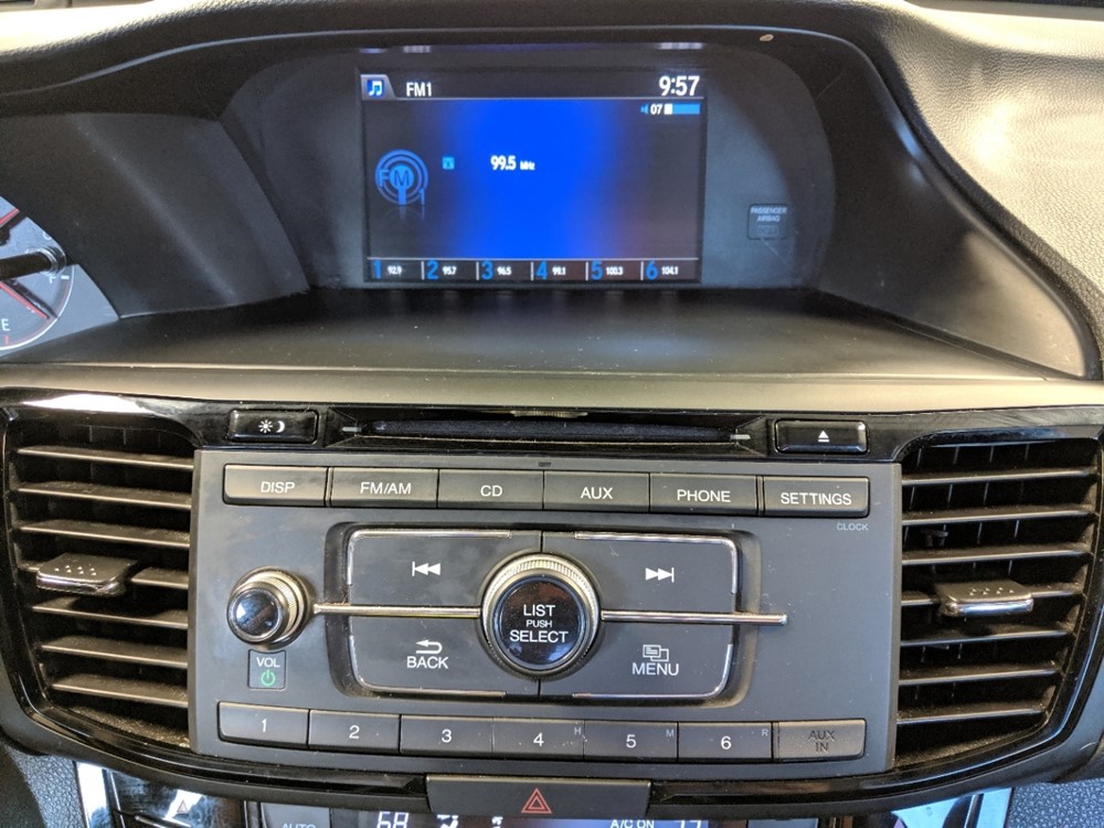 2016 Honda Accord - Stereo Package