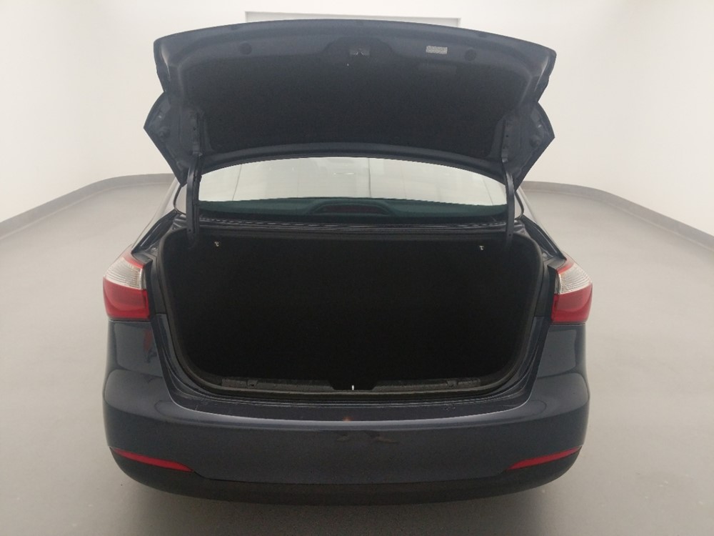 2016 Kia Forte - Trunk