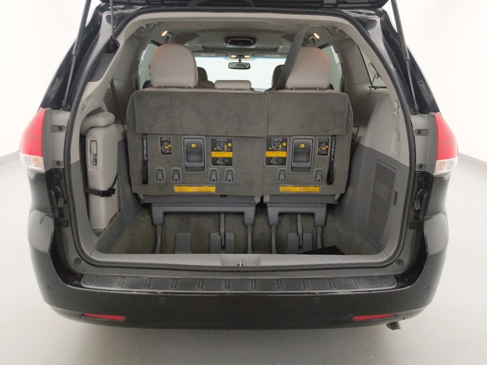 2013 Toyota Sienna - Trunk