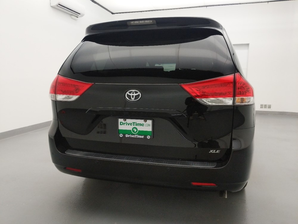 2013 Toyota Sienna - Passenger Rear Trunk