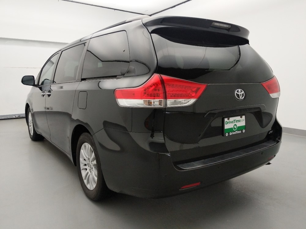 2013 Toyota Sienna - Driver Rear Bumper