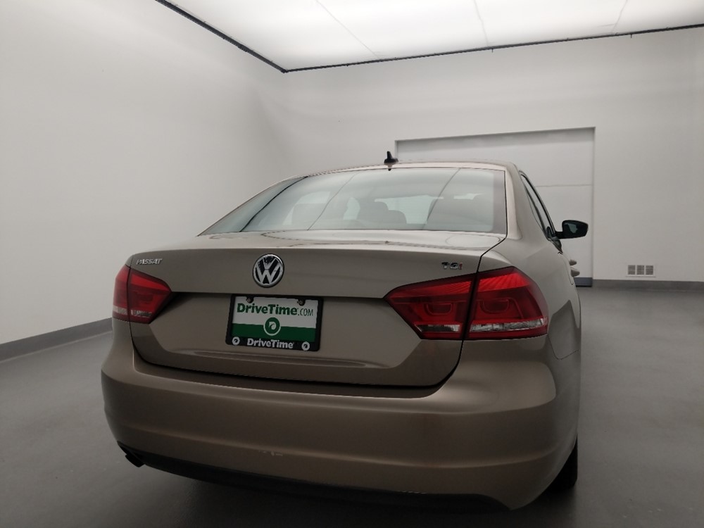 2015 Volkswagen Passat - Passenger Rear Trunk