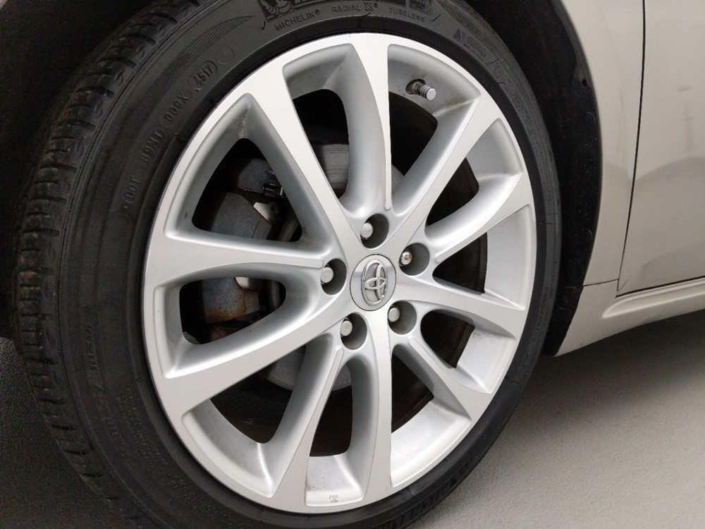 2014 Toyota Avalon - Wheel
