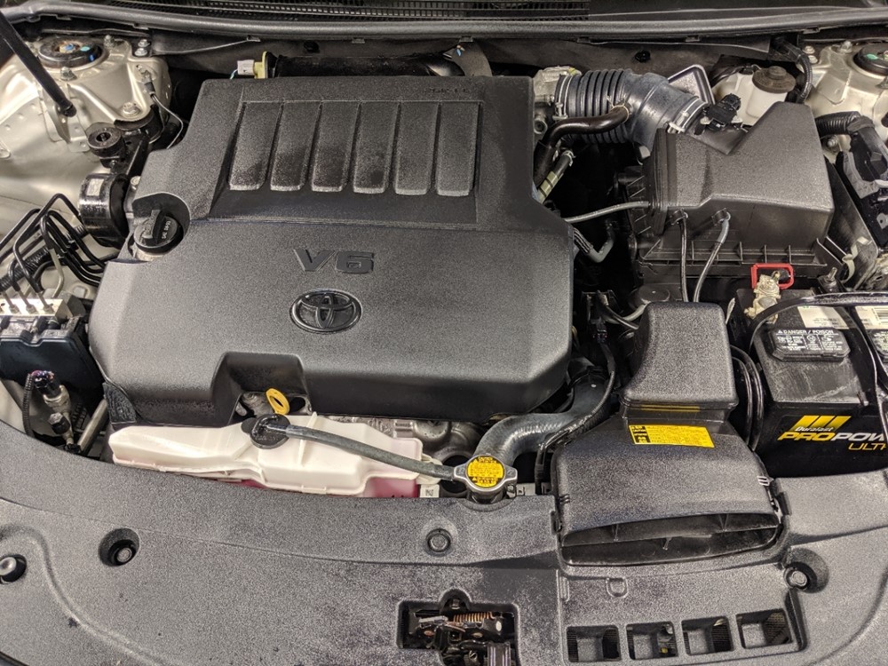 2014 Toyota Avalon - Engine