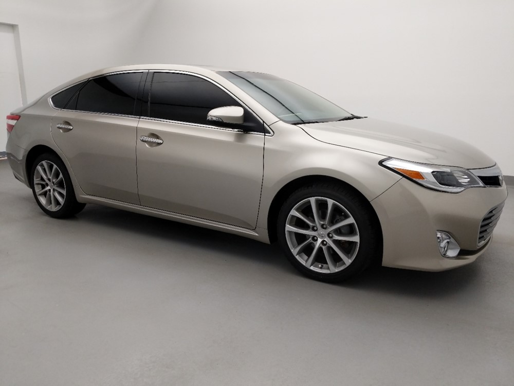 2014 Toyota Avalon - Passenger Front Side