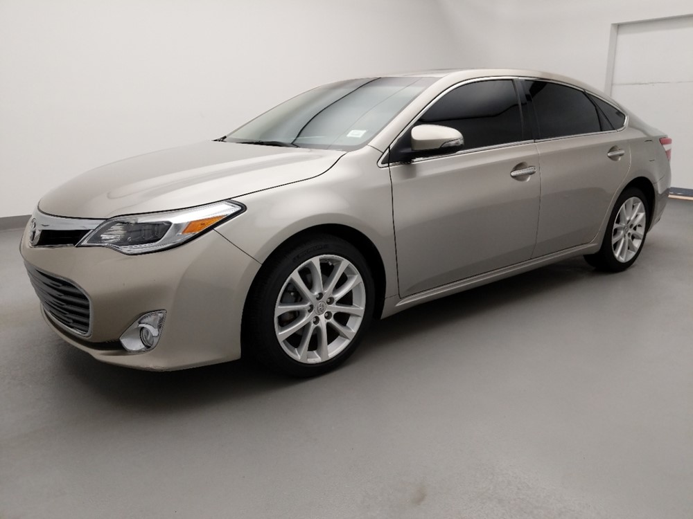 2014 Toyota Avalon - Driver Front Side