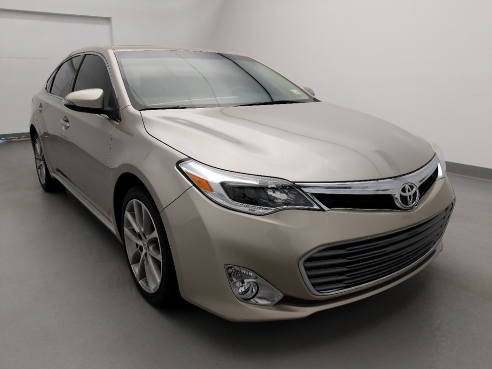 2014 Toyota Avalon - Passenger Front Bumper