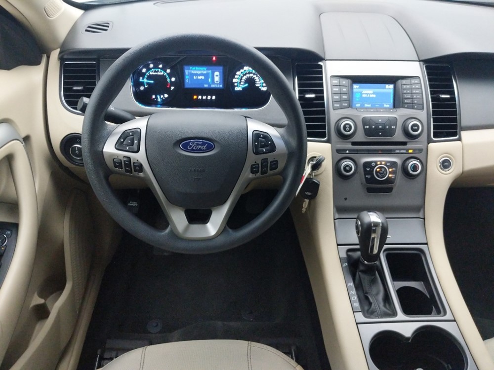 2016 Ford Taurus - Driver Dash