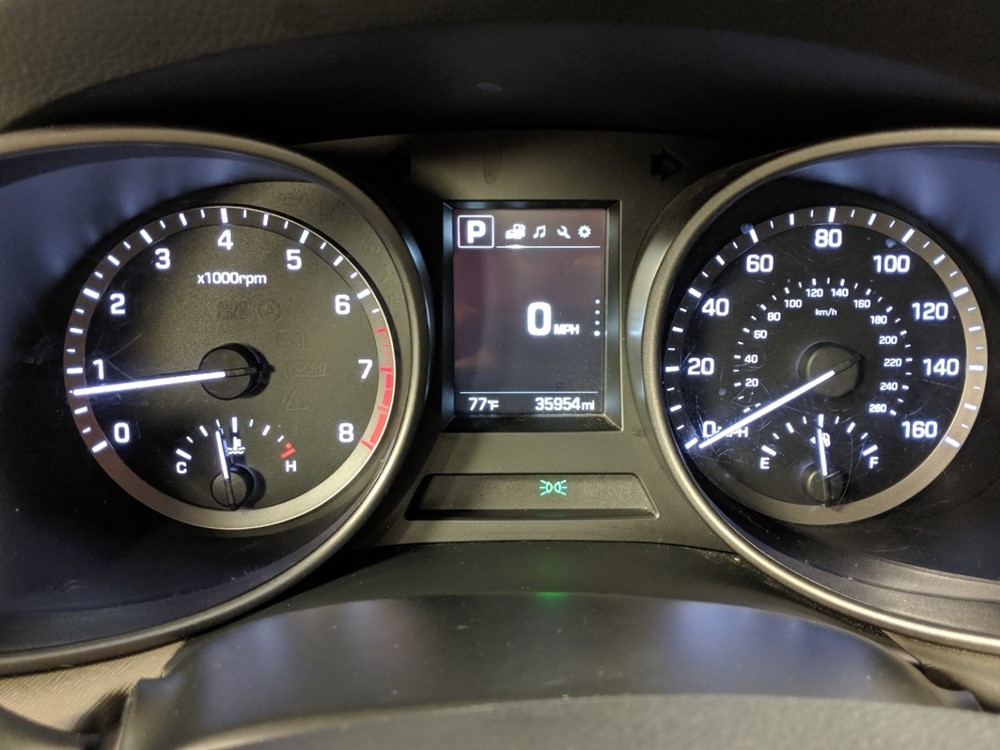 2018 Hyundai Santa Fe - Odometer Close Up