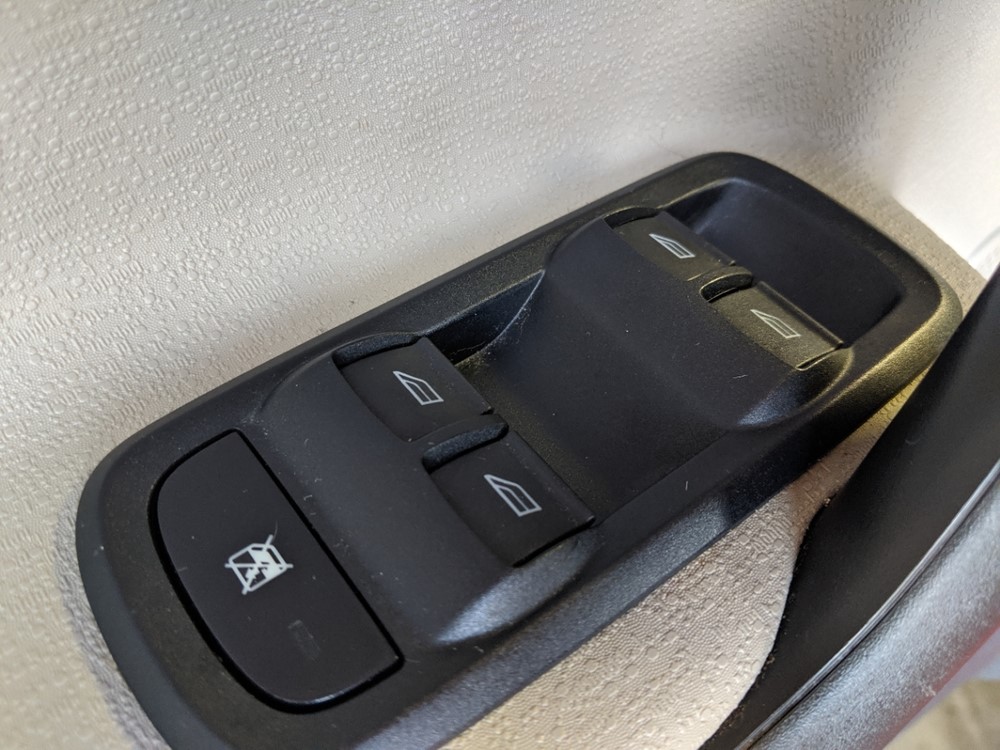 2018 Ford Fiesta - Driver Power Windows/Lock Control
