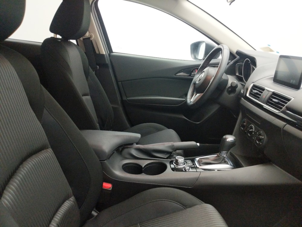2016 Mazda Mazda3 - Passenger Front Seat
