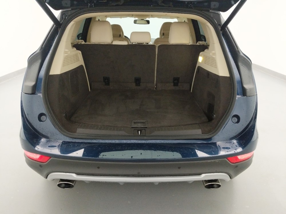 2016 Lincoln MKC - Trunk