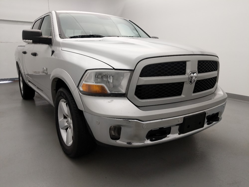2015 Dodge Ram 1500 - Passenger Front Bumper