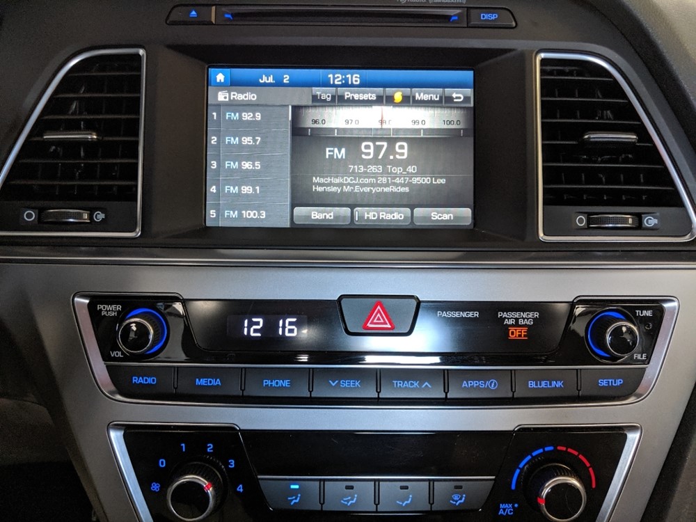2016 Hyundai Sonata - Stereo Package