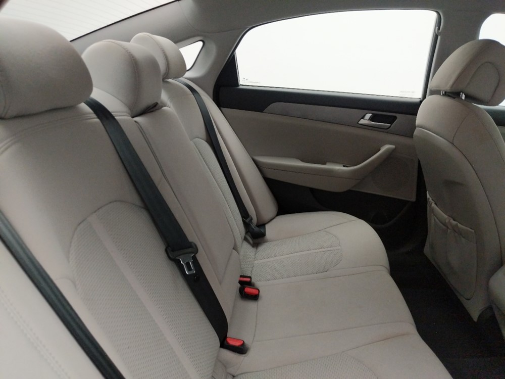 2016 Hyundai Sonata - Passenger Rear Seat