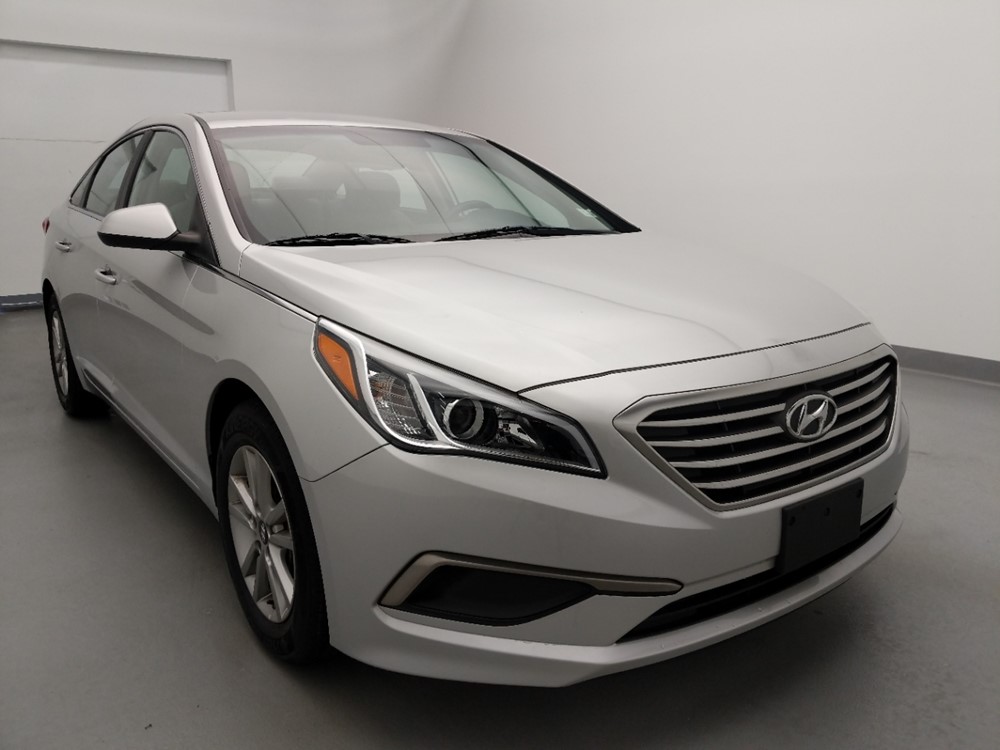 2016 Hyundai Sonata - Passenger Front Bumper