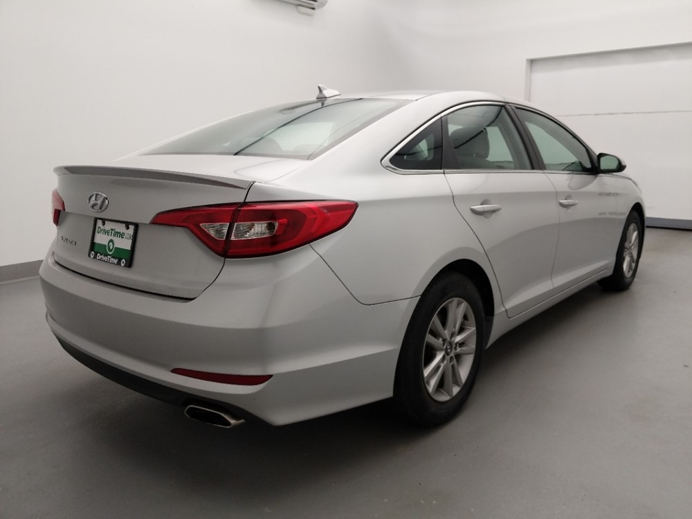 2016 Hyundai Sonata - Passenger Rear Bumper