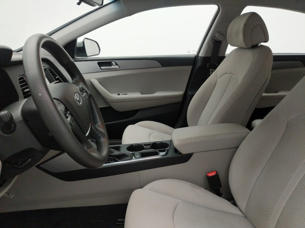 2016 Hyundai Sonata - Driver Front Seat