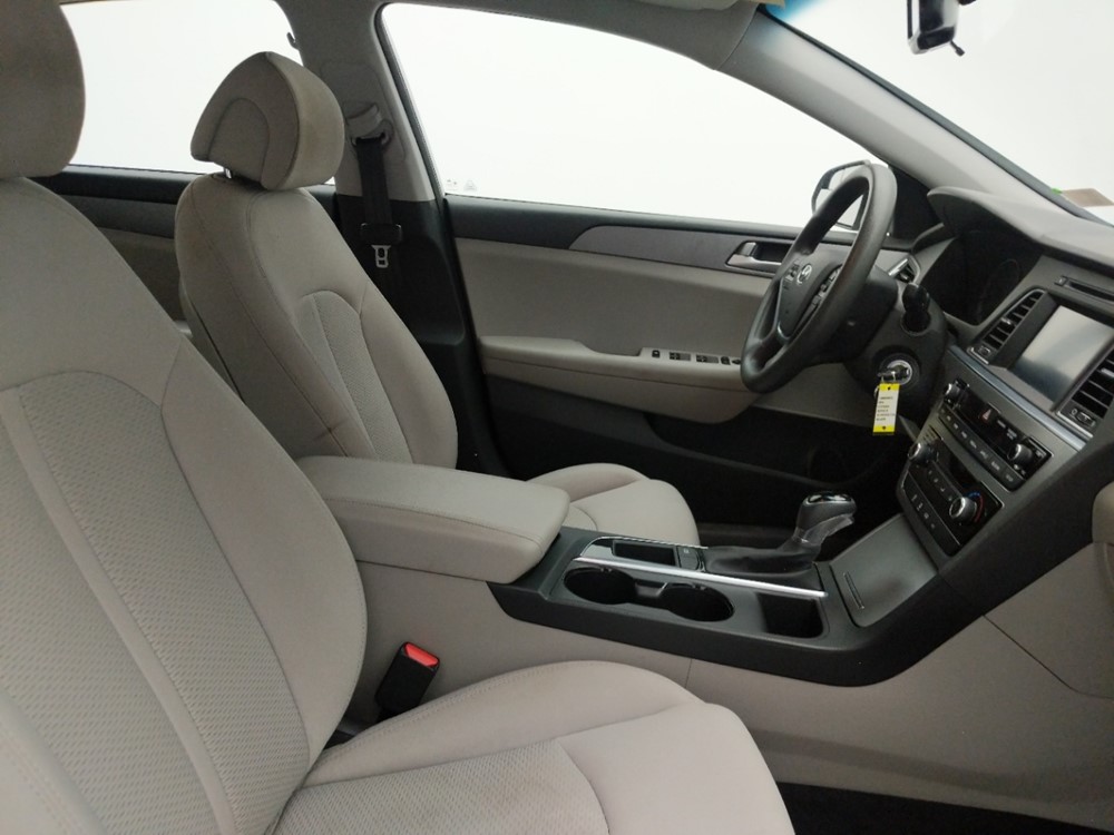 2016 Hyundai Sonata - Passenger Front Seat
