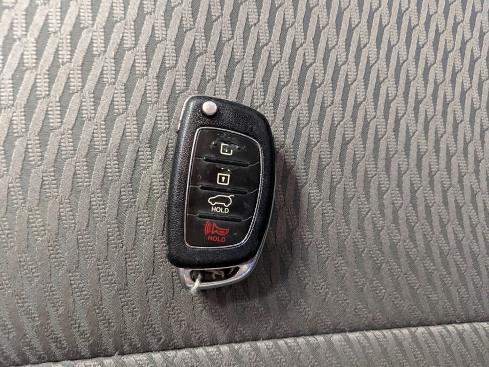 2015 Hyundai Santa Fe - Keys