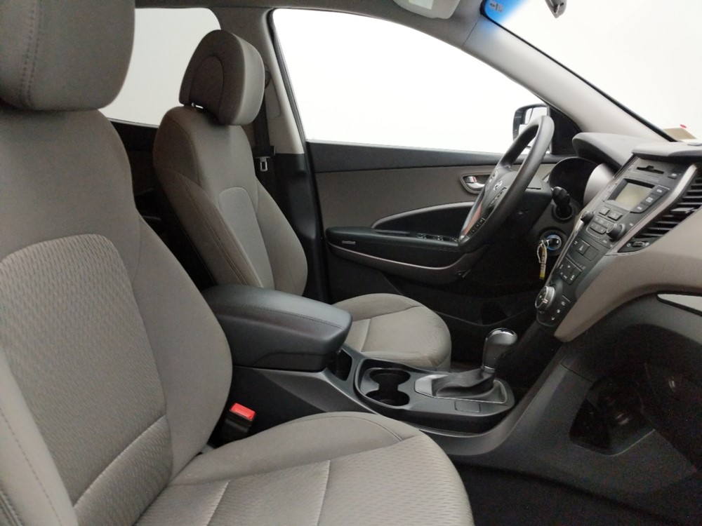 2015 Hyundai Santa Fe - Passenger Front Seat