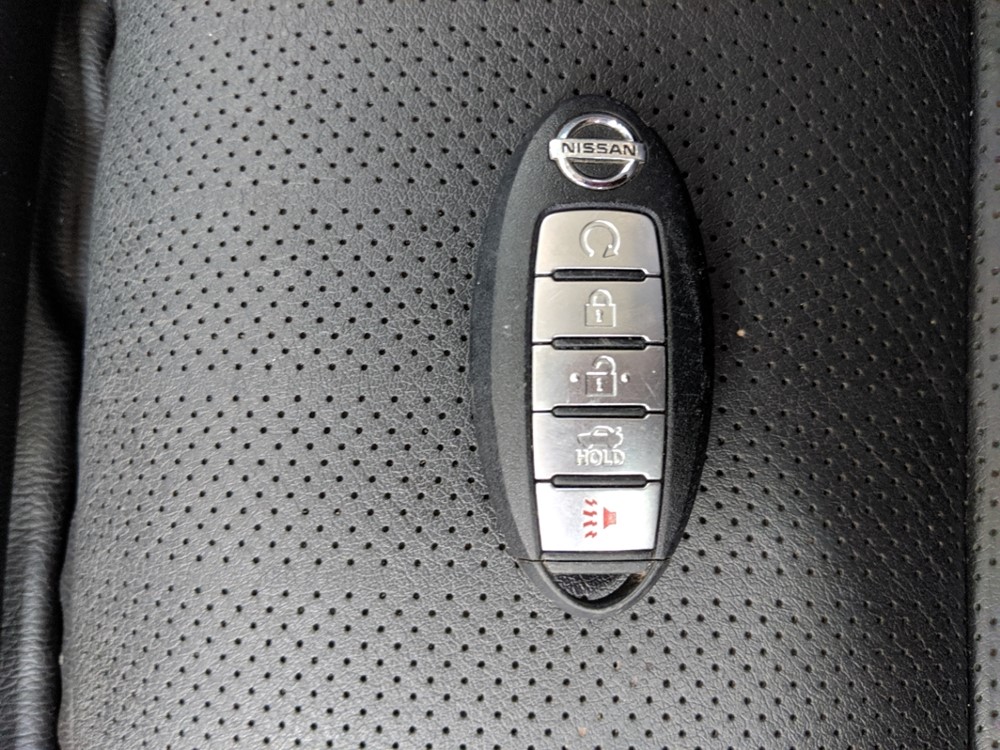 2018 Nissan Maxima - Keys