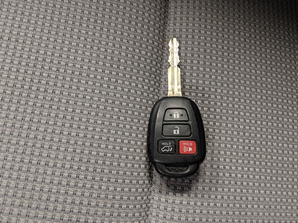 2017 Toyota RAV4 - Keys