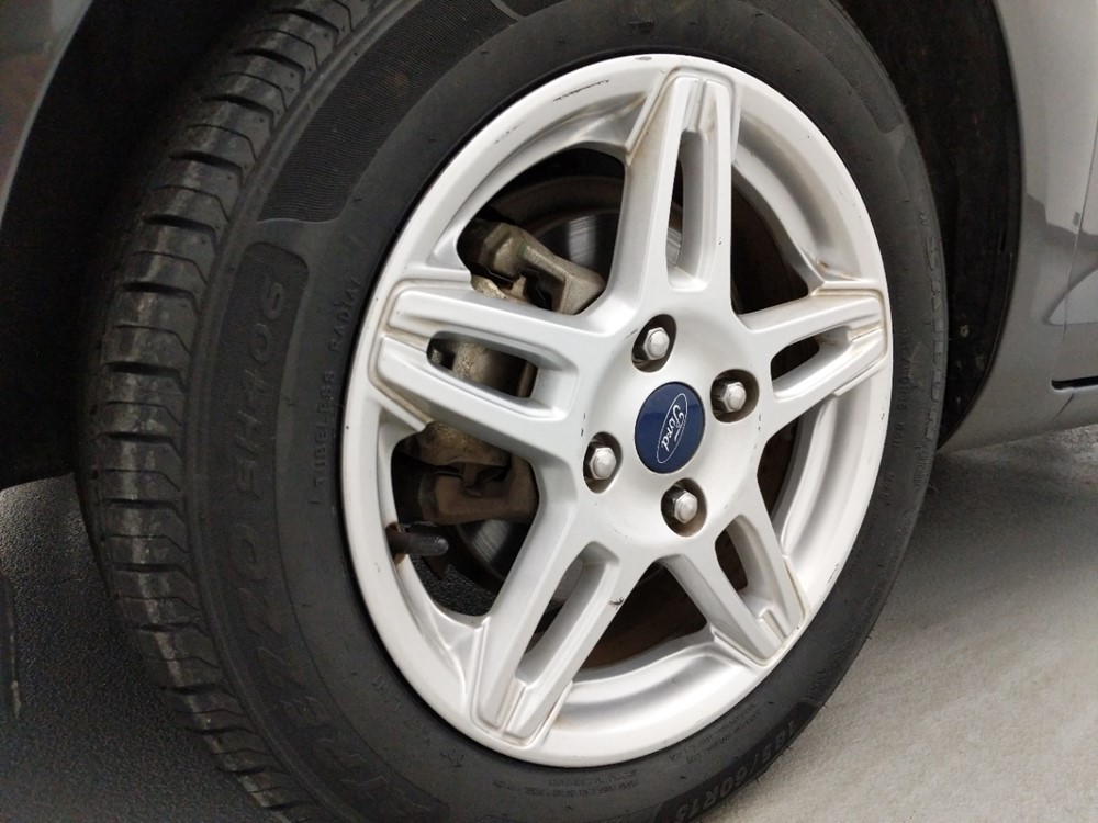 2018 Ford Fiesta - Wheel