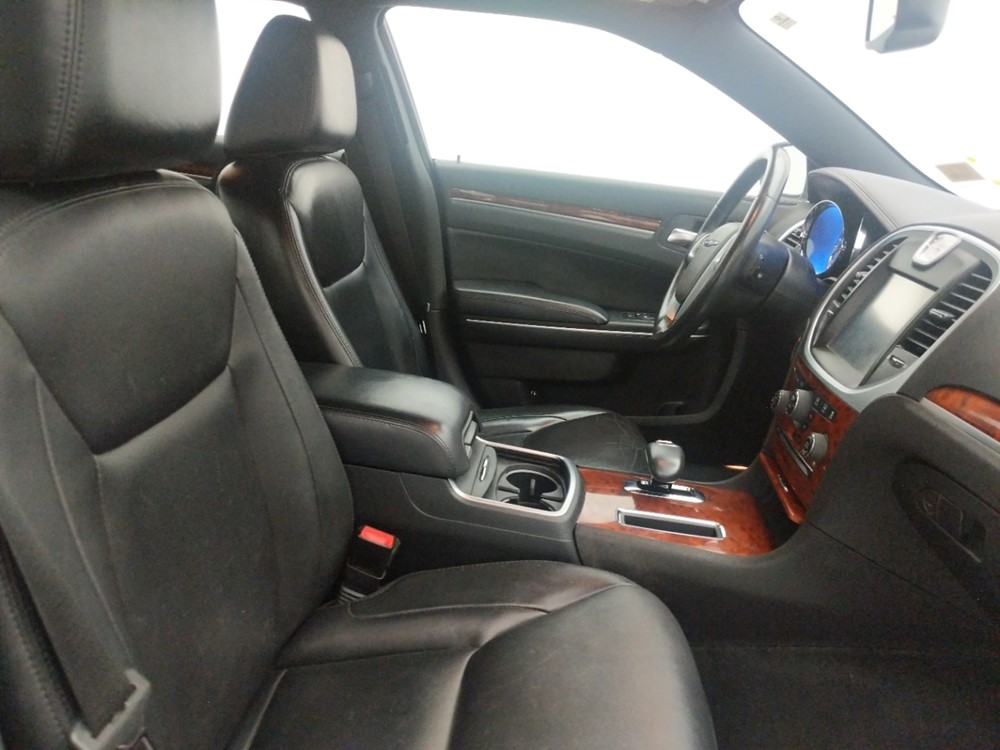 2012 Chrysler 300 - Passenger Front Seat