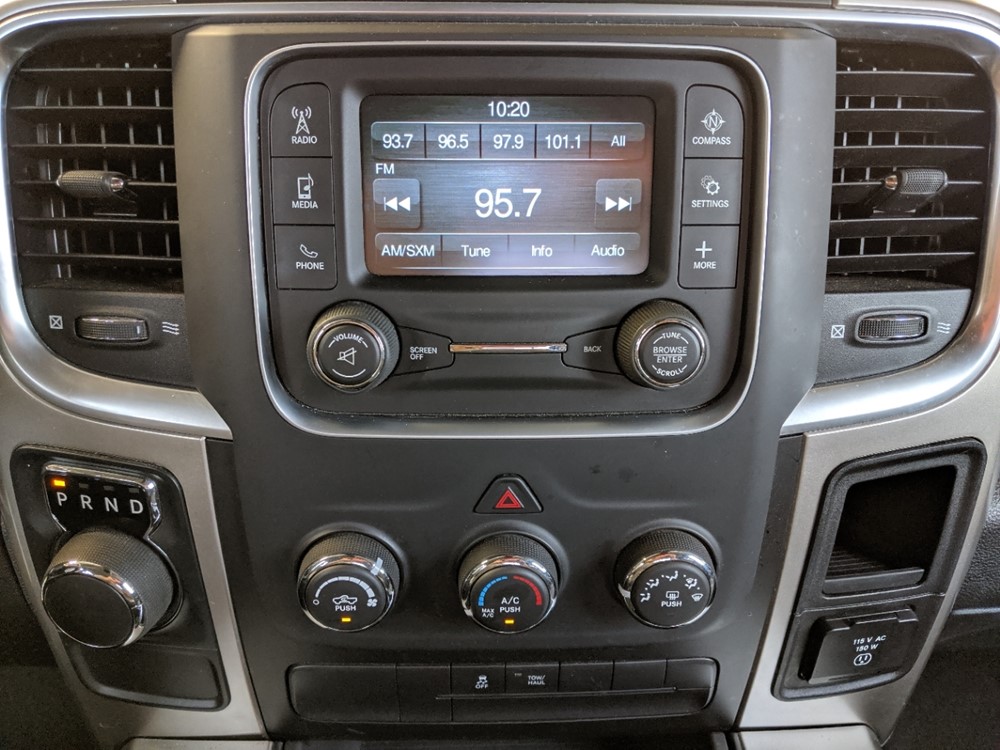 2017 Dodge Ram 1500 - Stereo Package