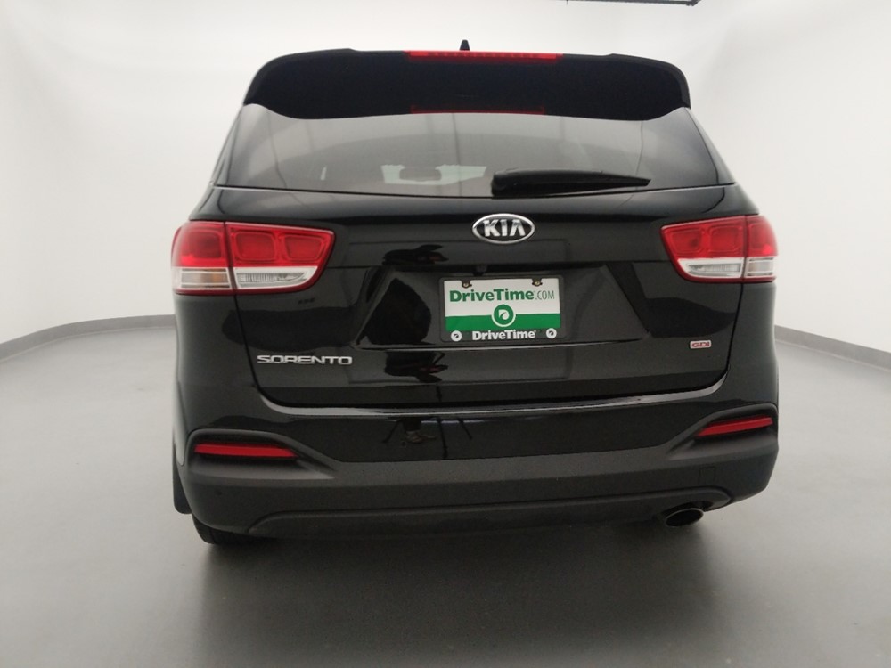 2016 Kia Sorento - Driver Rear Trunk