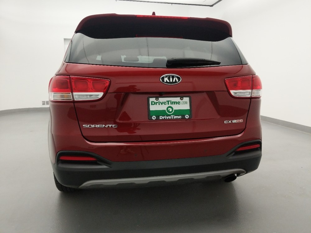 2016 Kia Sorento - Driver Rear Trunk