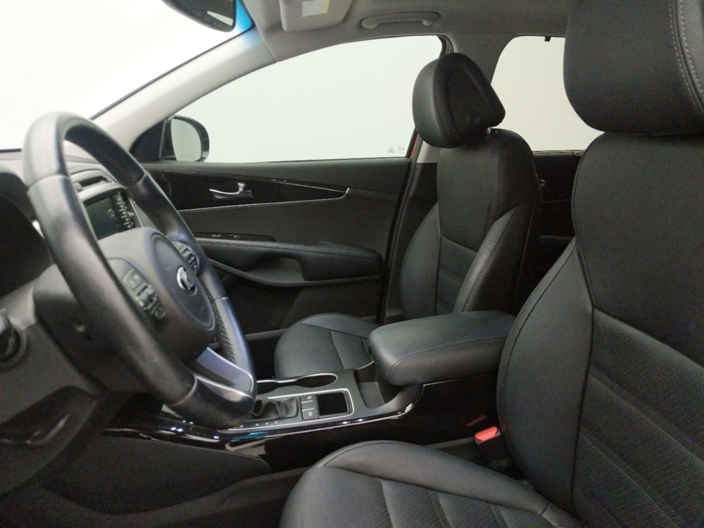 2016 Kia Sorento - Driver Front Seat