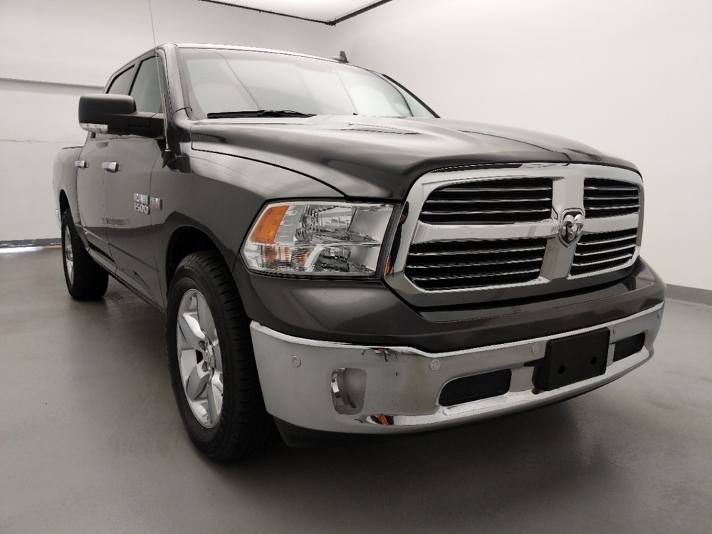 2016 Dodge Ram 1500 - Passenger Front Bumper
