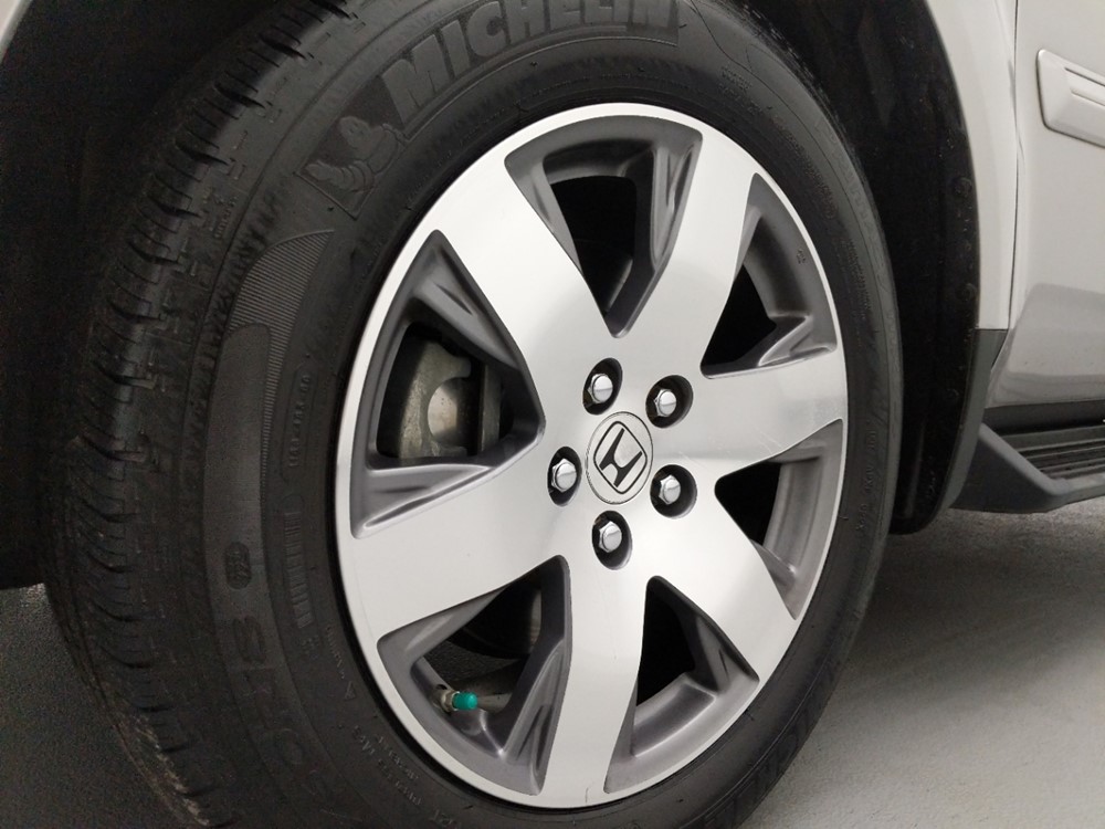 2015 Honda Pilot - Wheel