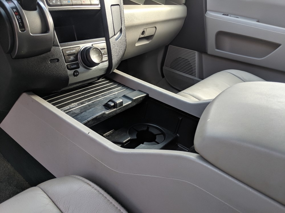 2015 Honda Pilot - Center Console/Cup Holders