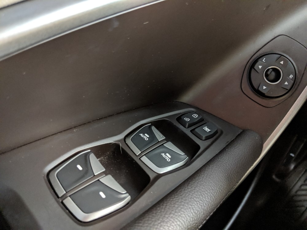 2017 Hyundai Santa Fe - Driver Power Windows/Lock Control