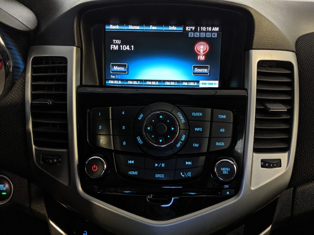2012 Chevrolet Cruze - Stereo Package