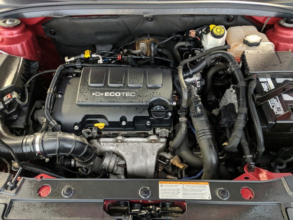 2012 Chevrolet Cruze - Engine