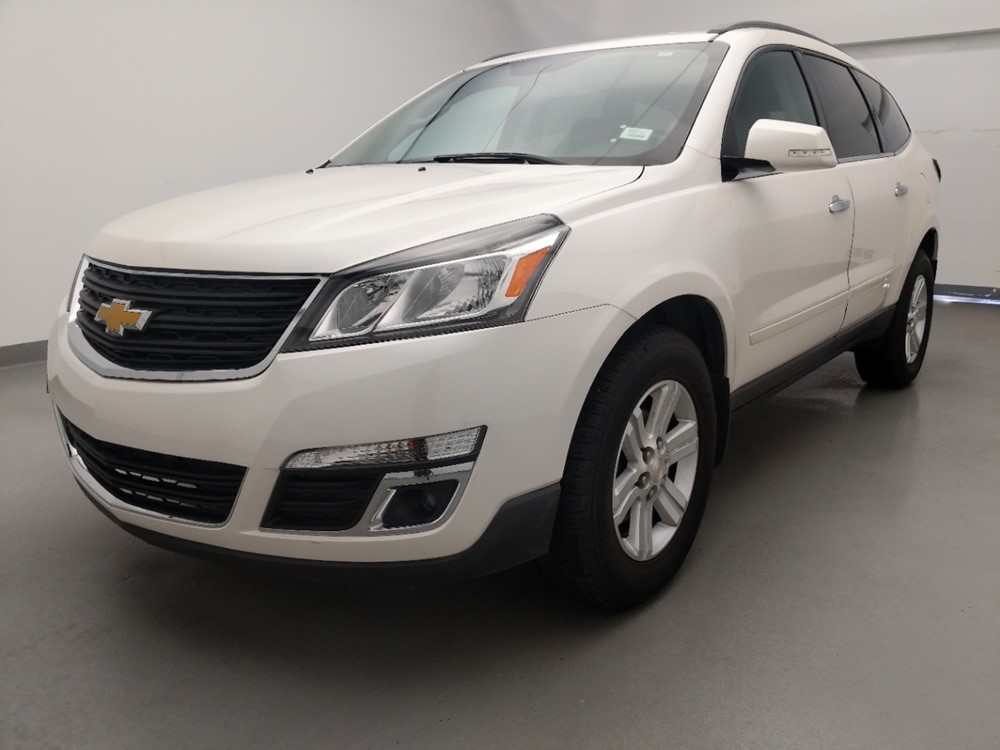 Used 2013 Chevrolet Traverse Driver Front Bumper