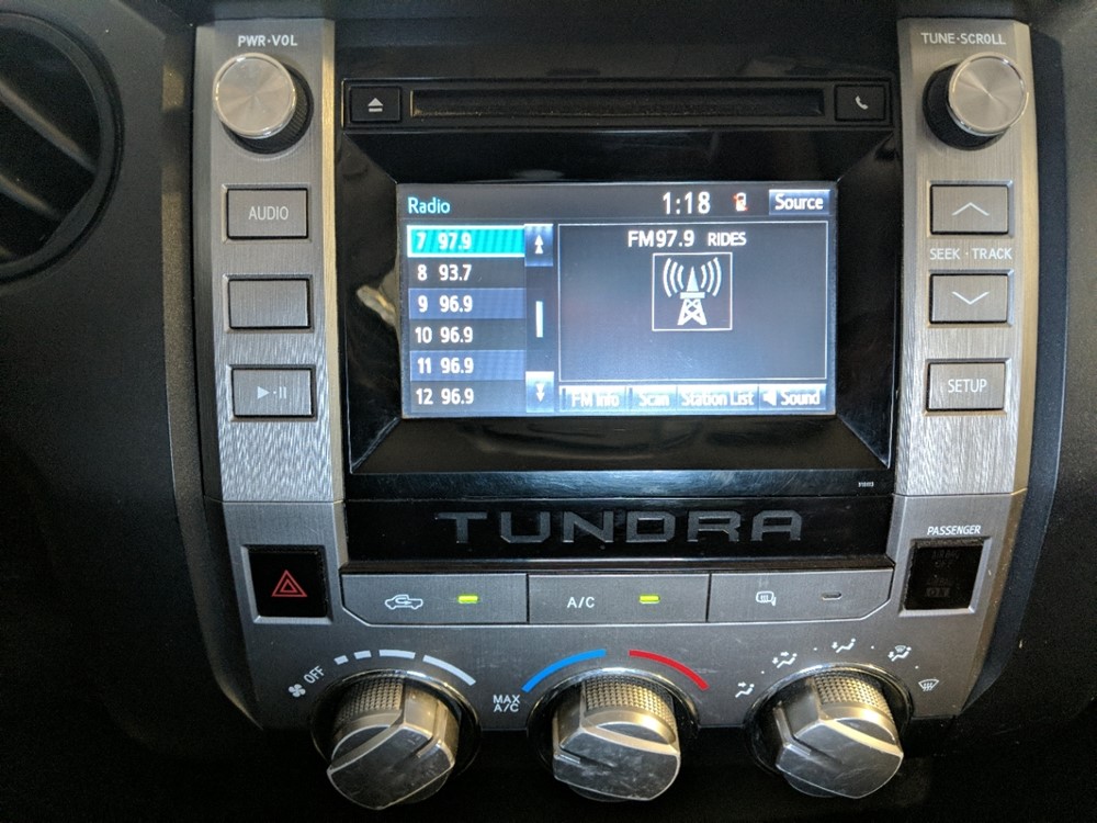2017 Toyota Tundra - Stereo Package