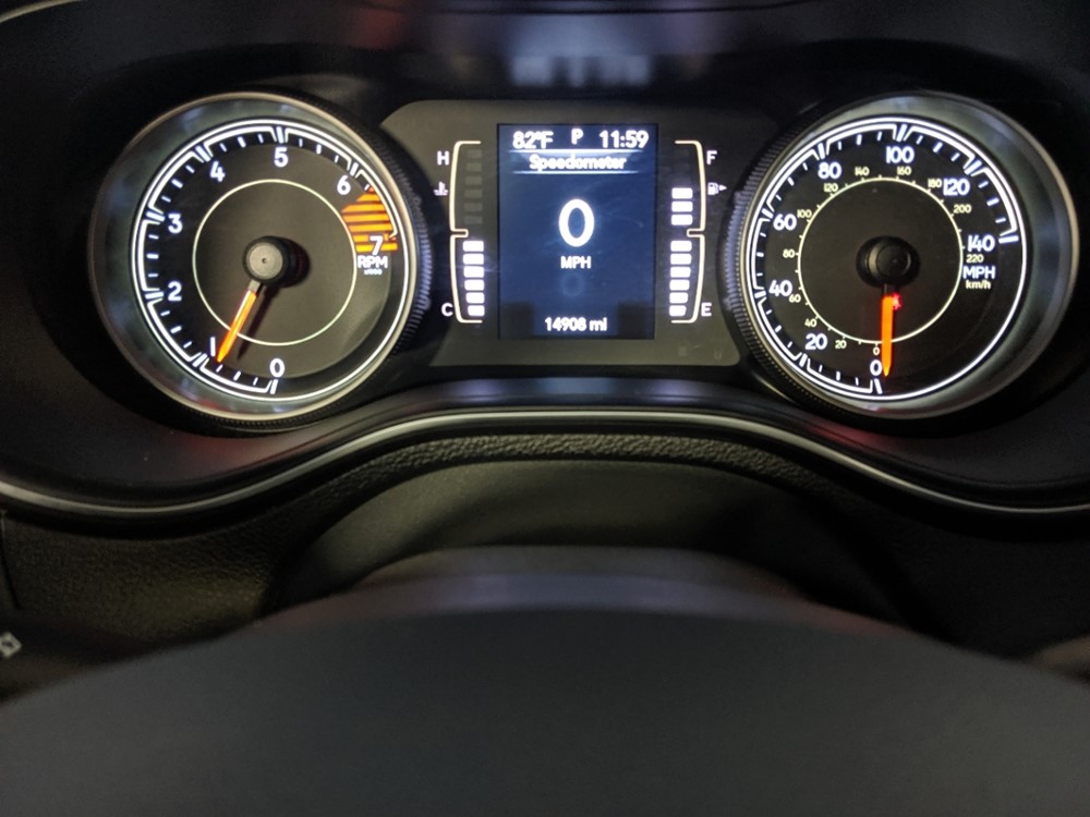 2019 Jeep Cherokee - Odometer Close Up