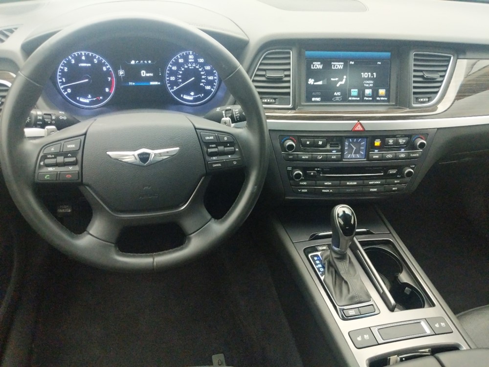 2016 Hyundai Genesis - Driver Dash