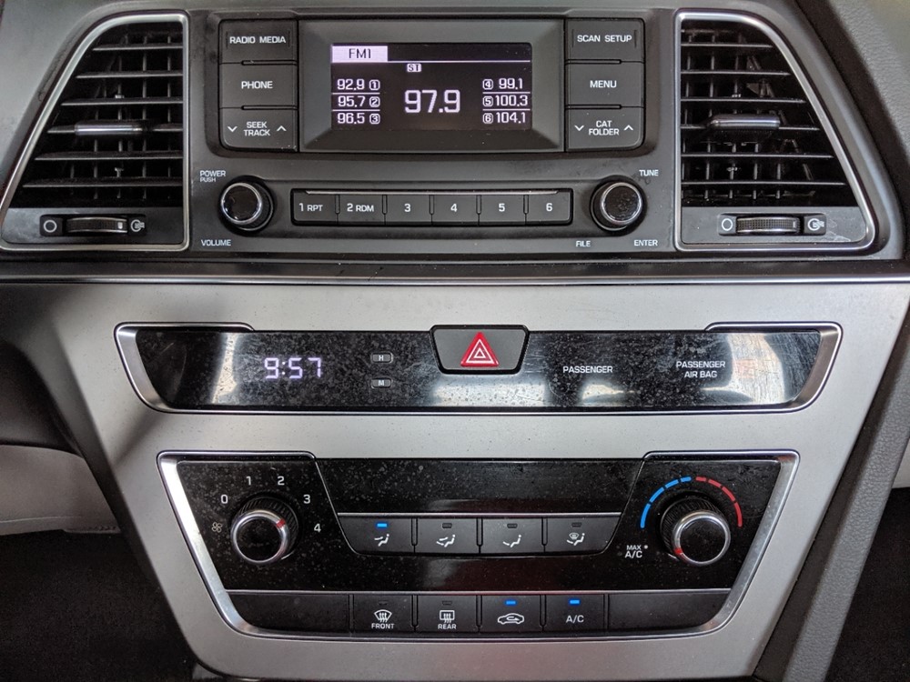 2017 Hyundai Sonata - Stereo Package