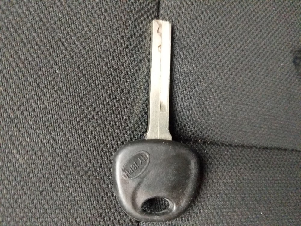 2016 Hyundai Veloster - Keys