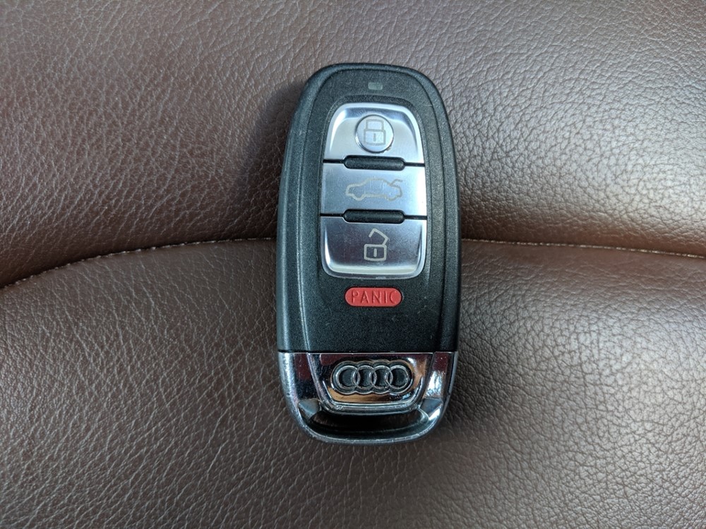 2016 Audi A4 - Keys