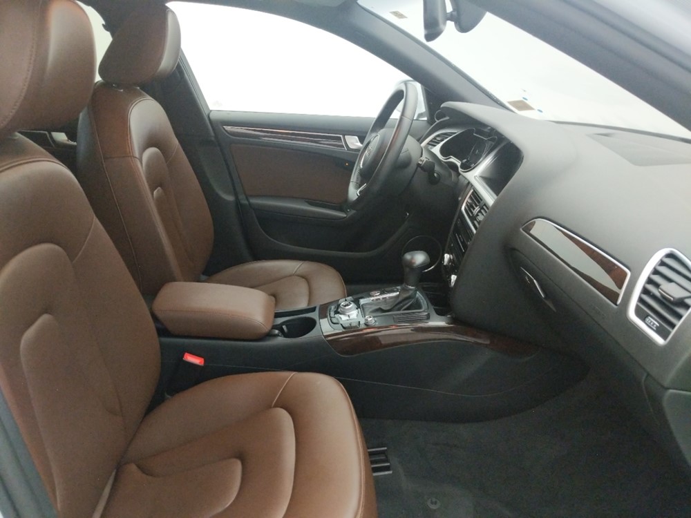 2016 Audi A4 - Passenger Front Seat