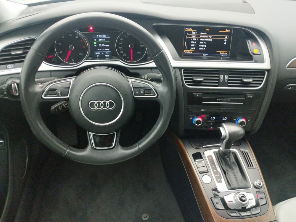 2016 Audi A4 - Driver Dash