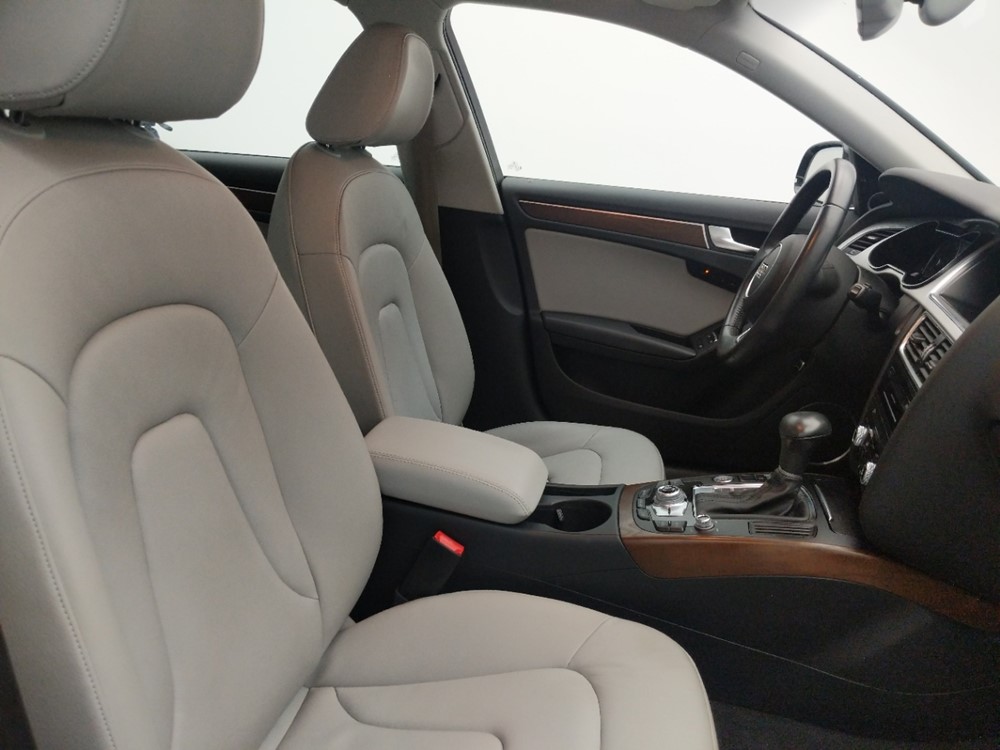2016 Audi A4 - Passenger Front Seat